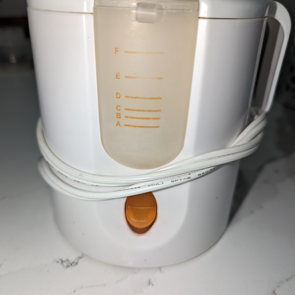 Munchkin Baby bottle/Puree food warmer.